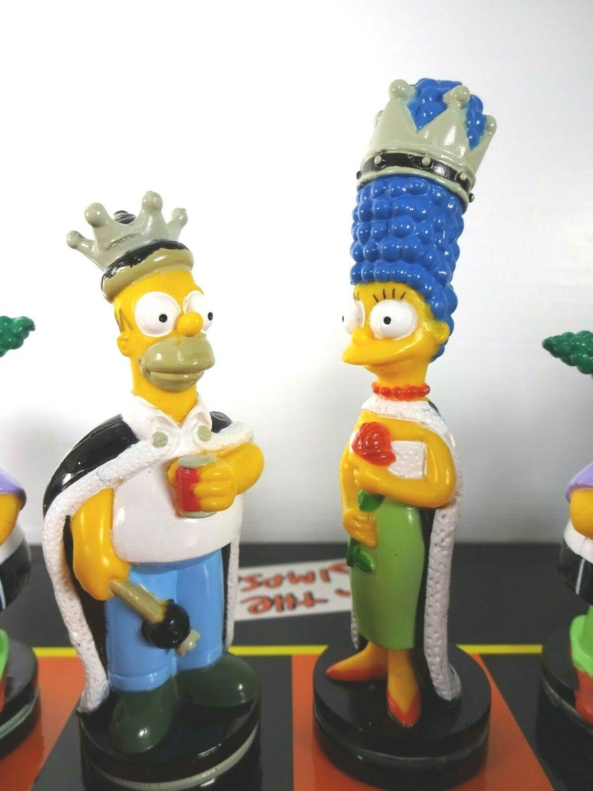 the simpsons queend and king