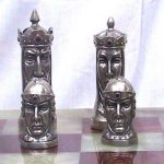 Gold And Silver Heads Chess Set3
