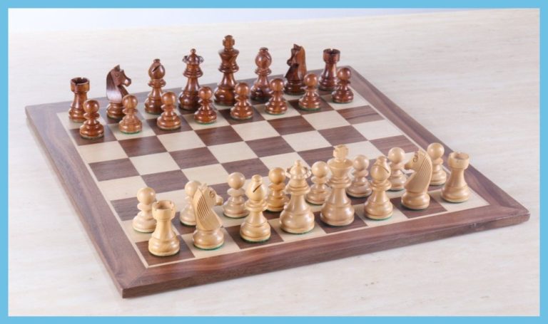 15 Walnut Chess Set