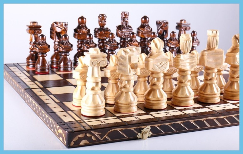 23″ Large Gladiator Chess Set​