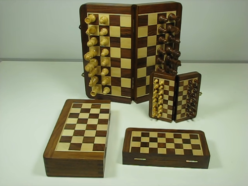 Folding Wooden Magnetic Travel Chess Sets From Wholesale Chess 0-8 Screenshot