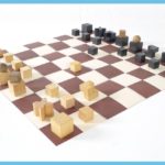 Josef Hartwig Bauhaus Chess Set