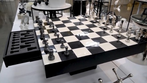 Black And White Chess Set