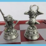 Dunbury Mint Chess Set