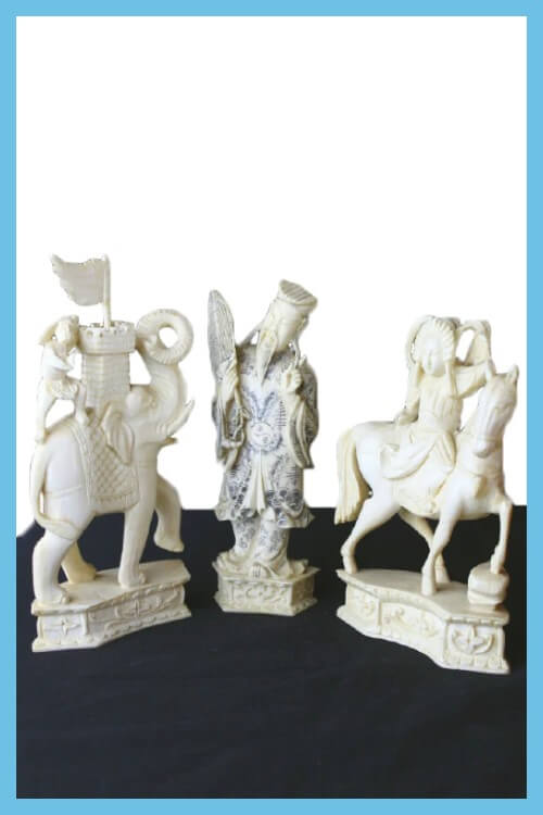 Antique Ivory Chess Pieces 7