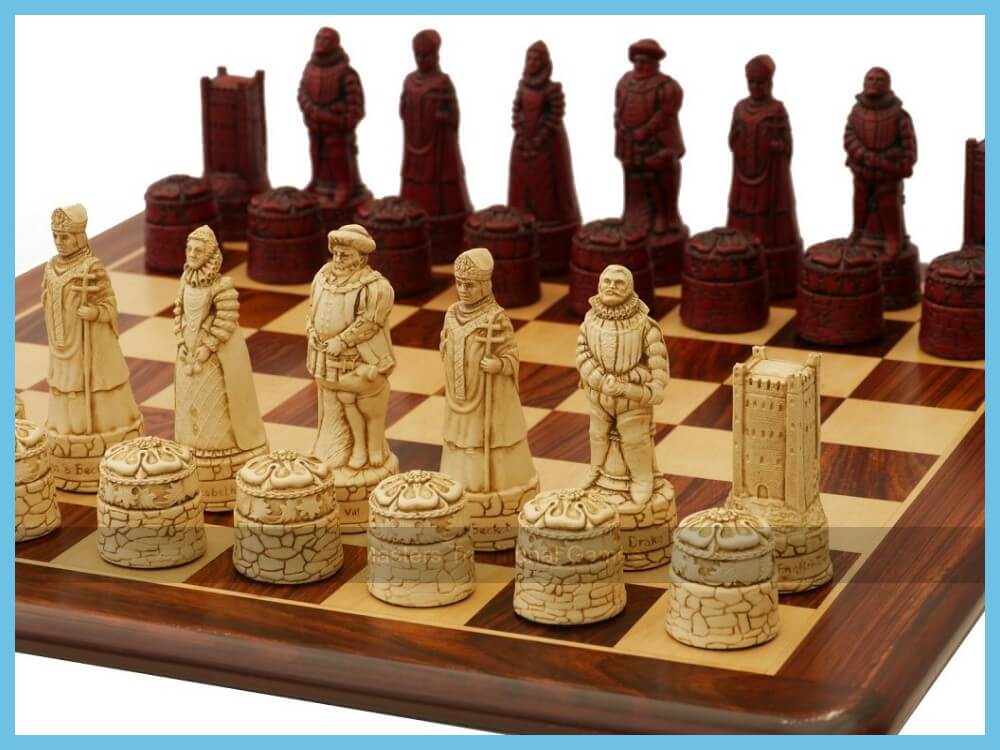 Berkeley Ornamental Chess Set 1