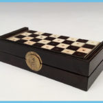 Best Antique Ivory Chess