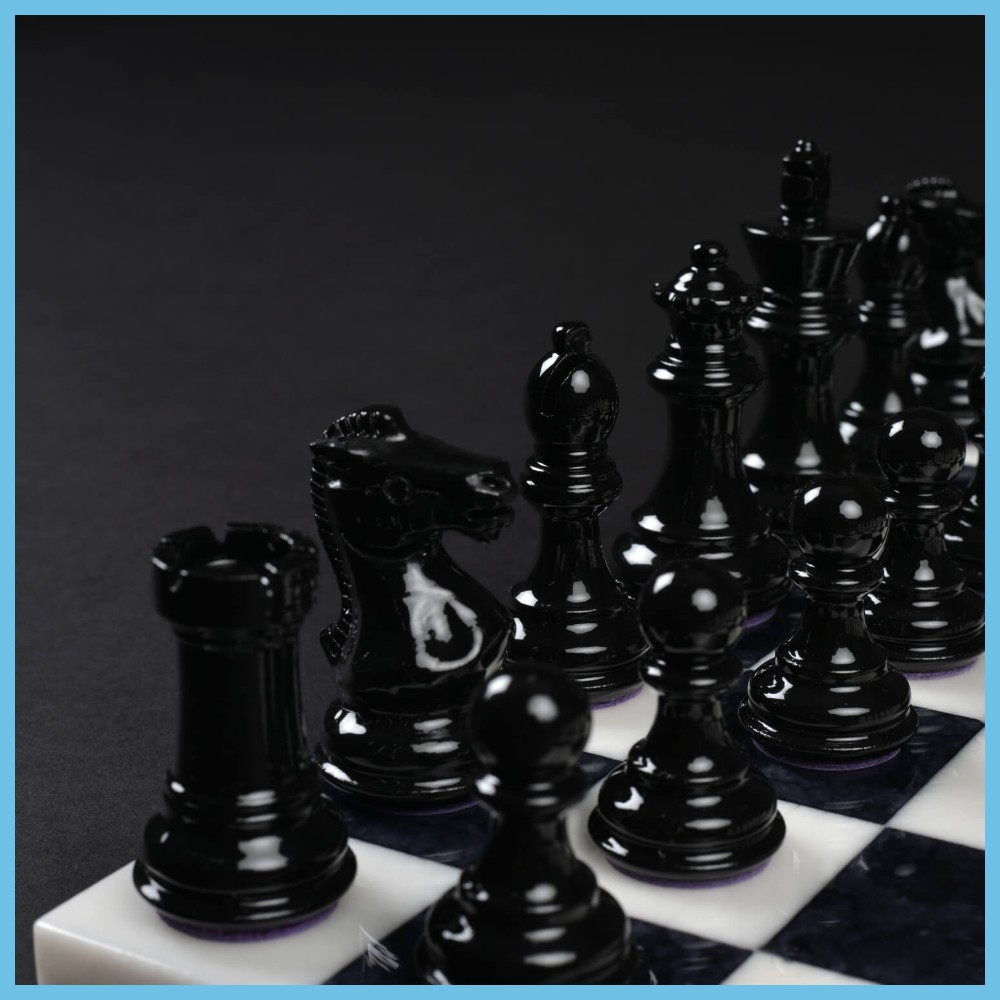 Black and White Gemstone Chess Pieces 2