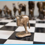 Bronze Safari Animal Chess Set 1