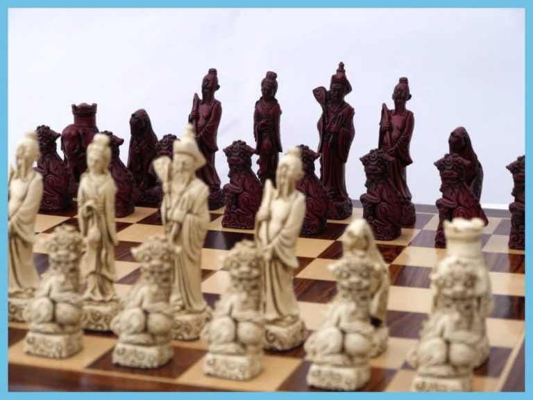 Cardinal Red Mandarin Chess Set