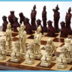 Cardinal Red Mandarin Chess Pieces 10