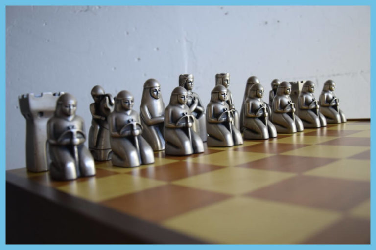 Italian Chess Pieces