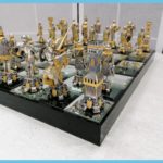 Italian Sculptural Frasier Chess Set 2