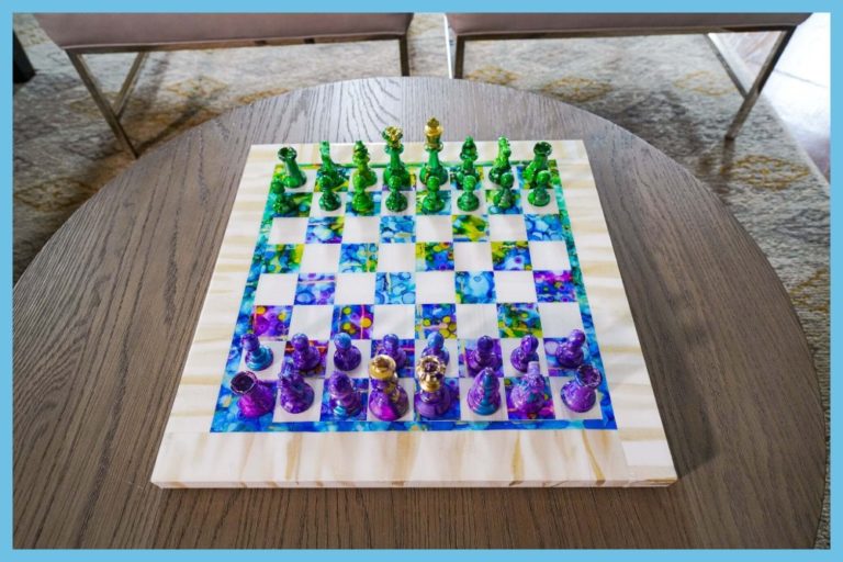 Purple Marble Chess Sets