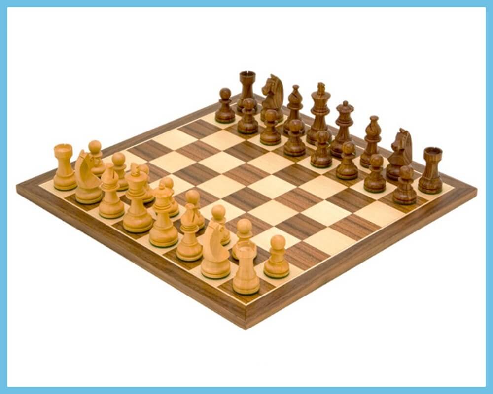 Small Chess Set Wooden