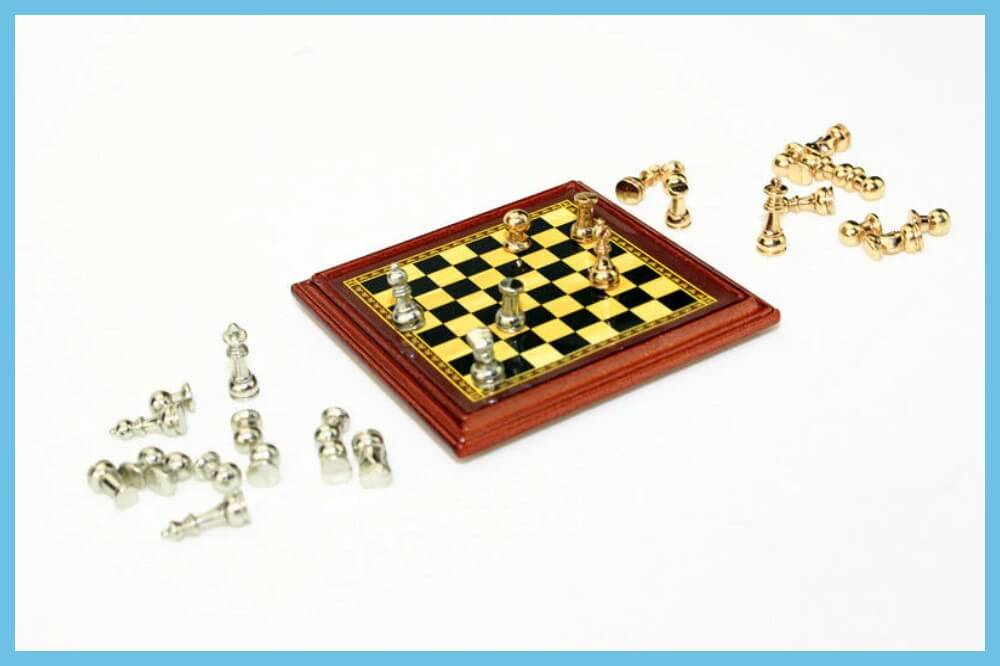 Very Small Chess Set 2