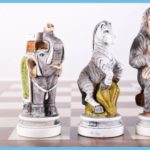 Animal Kingdom Chess Pieces Italy 4
