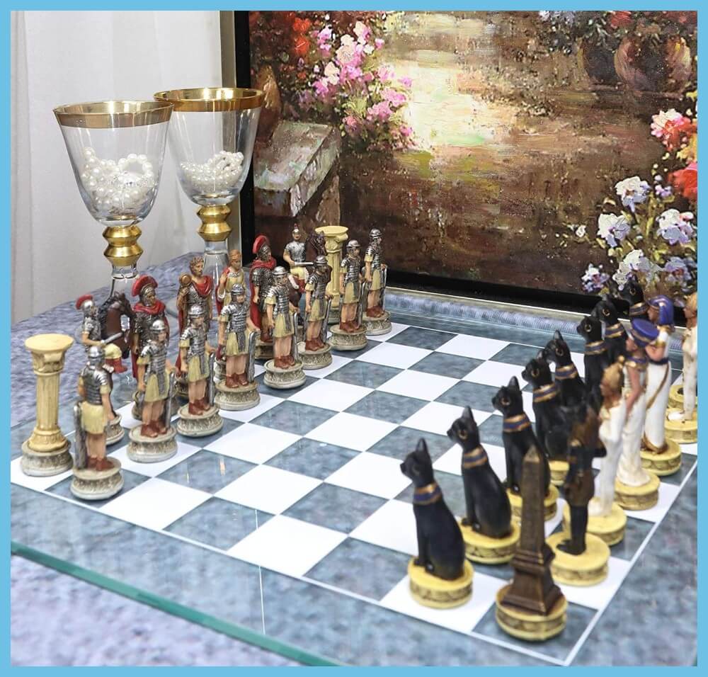 Pharaoh Army VS Augustus Caesar Frosted Glass Chess Pieces 1